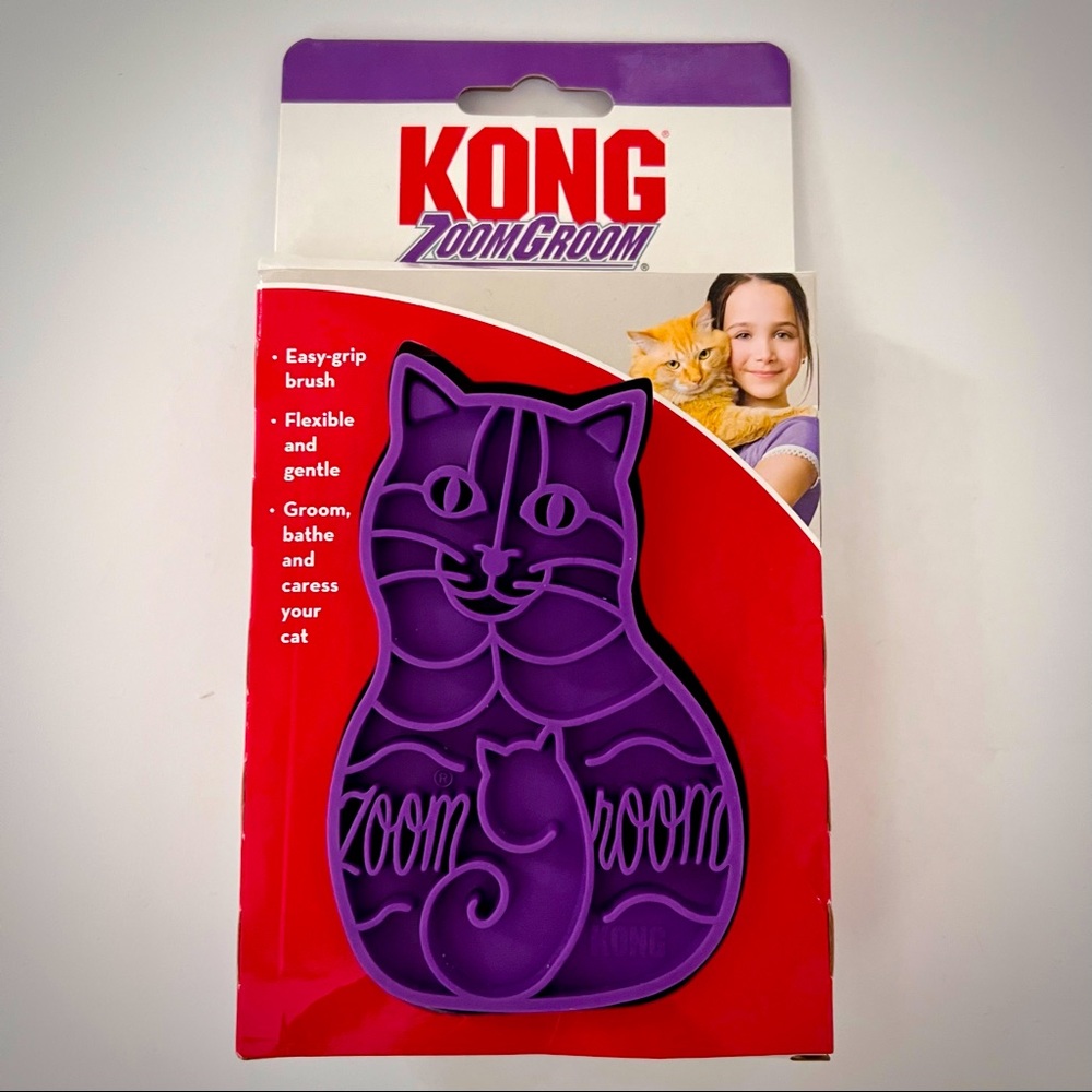 Kong Zoom Groom Cat Brush NEW!! 🐈 🐈‍⬛